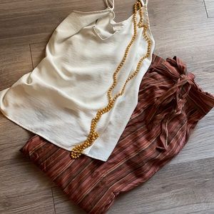 Cute flare linen pants!